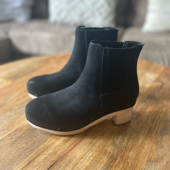 LOFT Shoes - LOFT Black Suede Chelsea Wooden Clog Boot Size 7 New w/out Tags